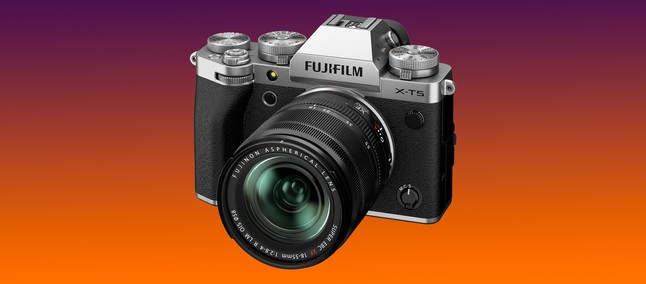 Fujifilm lança câmera X-T5 no Brasil com nova lente e recursos avançados