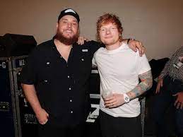 Ed Sheeran lança versão de “Life Goes On” em parceria com Luke Combs